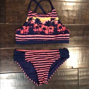 Bathing suit